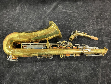 Photo Exc Condition Selmer Bundy II Student Alto Saxophone - Serial # 899249